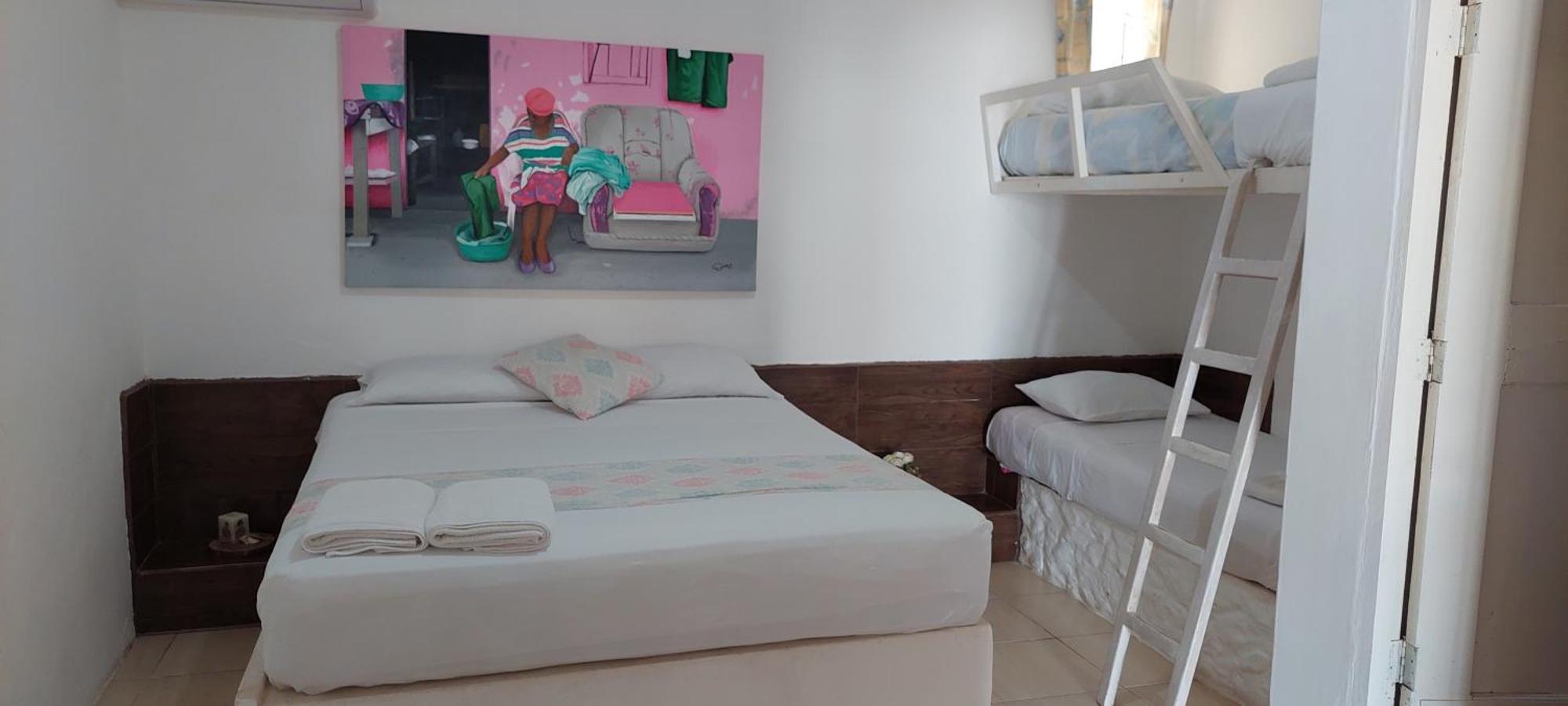 Caramba Hospedaje Otel Tonsupa Oda fotoğraf